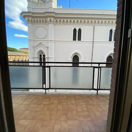In Centro Con Balcone Con Vista Apartment